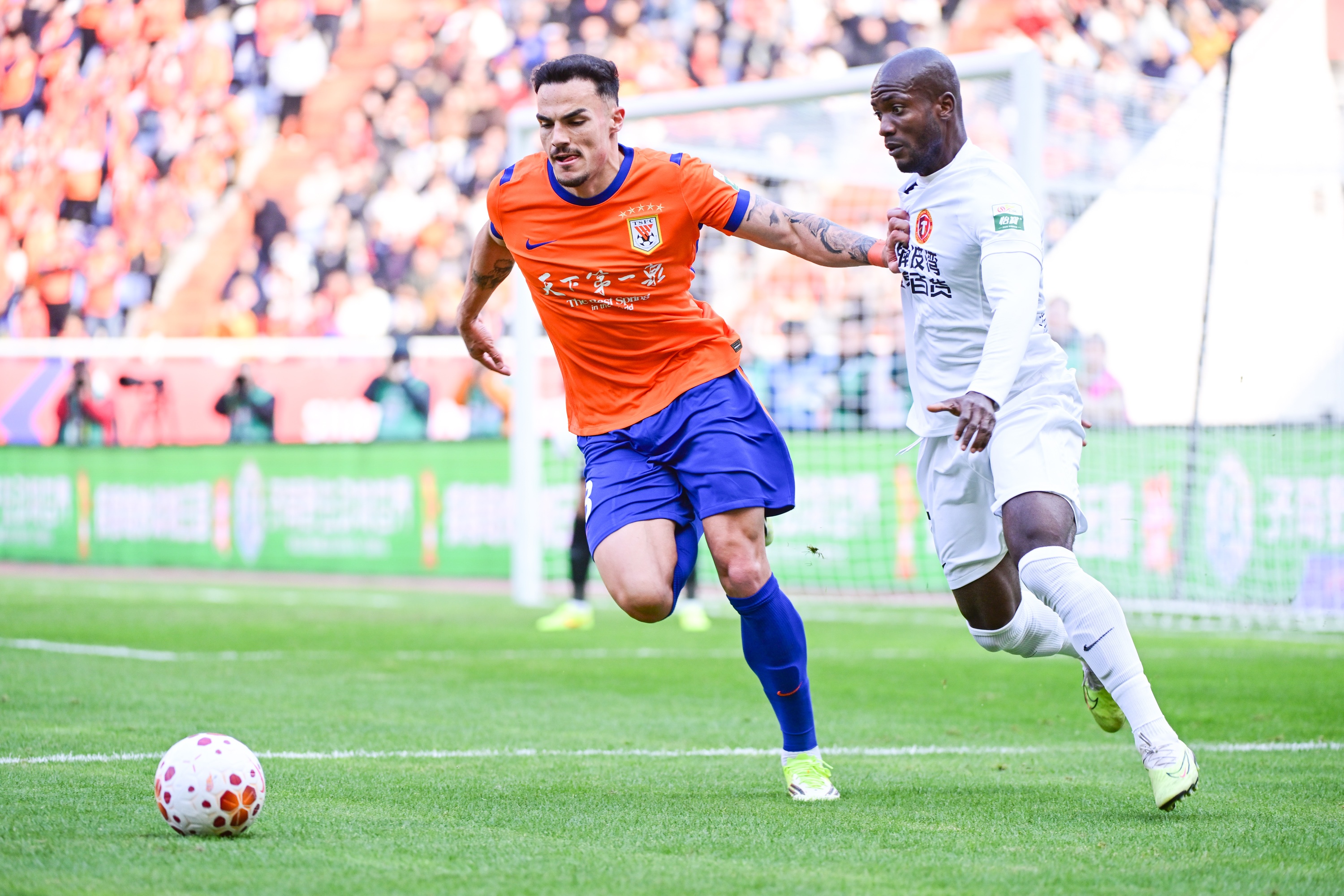 开云体育-阿尔瓦罗：很开心对国安的比赛能获胜，我的体能状态正在慢慢提升